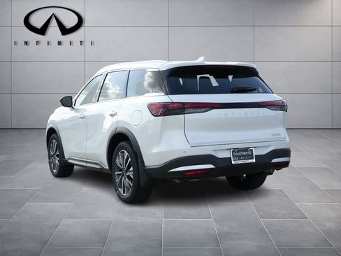 New 2027 INFINITI QX60 Luxe w/ Cargo Package FWD image 5