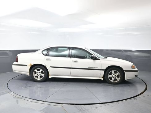 Used 2003 Chevrolet Impala LS w/ Preferred Equipment Group FWD image 2