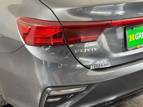 Used 2020 Kia Forte LXS FWD image 35