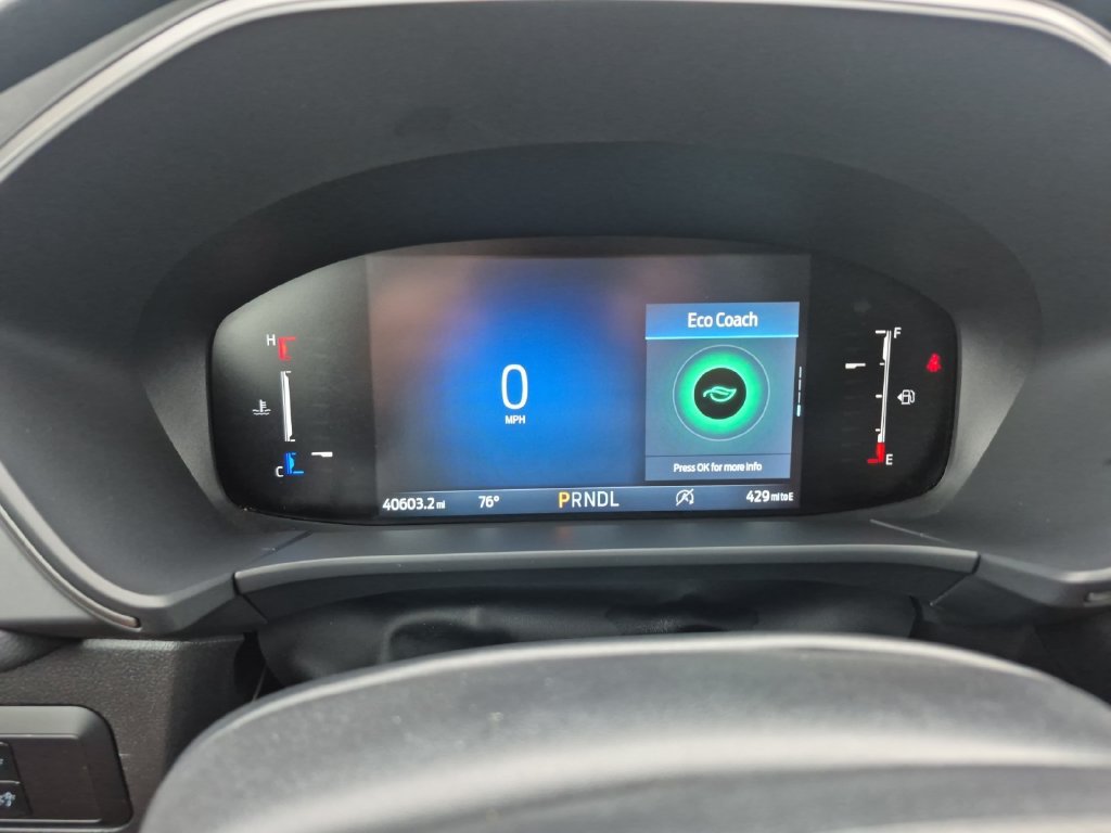 Used 2025 Ford Escape Active AWD/4WD image 18