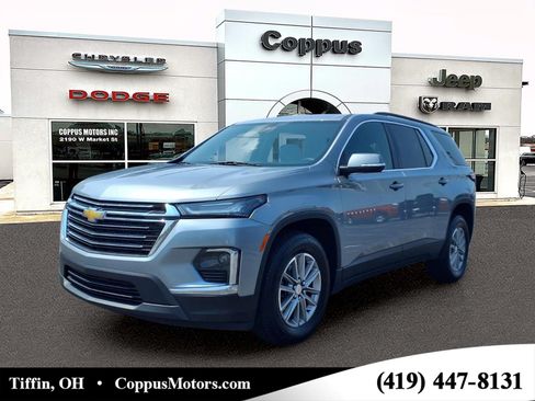 Used 2023 Chevrolet Traverse LT w/ LPO, Floor Liner Package AWD/4WD image 1