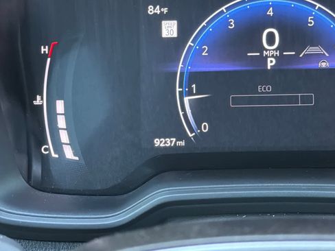 Used 2026 Toyota Corolla SE FWD image 27