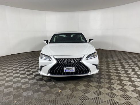 Used 2023 Lexus ES 350 w/ Premium Package image 10