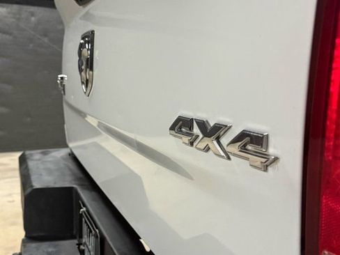 Used 2017 RAM 3500 Big Horn image 8