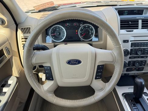 Used 2011 Ford Escape XLT w/ 203A Rapid Spec Order Code FWD image 12