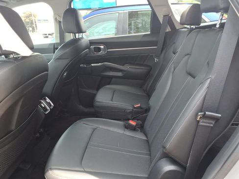 Used 2022 Kia Sorento SX AWD/4WD image 8
