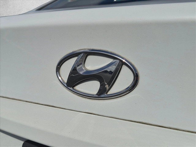 Used 2017 Hyundai Accent SE FWD image 12