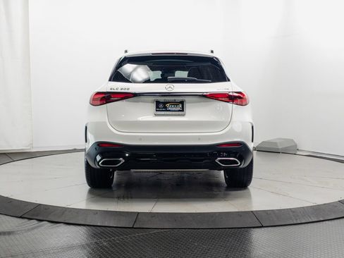Certified 2026 Mercedes-Benz GLC 300 4MATIC image 26