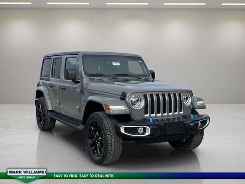 Used 2022 Jeep Wrangler Unlimited Sahara w/ Cold Weather Group image 1