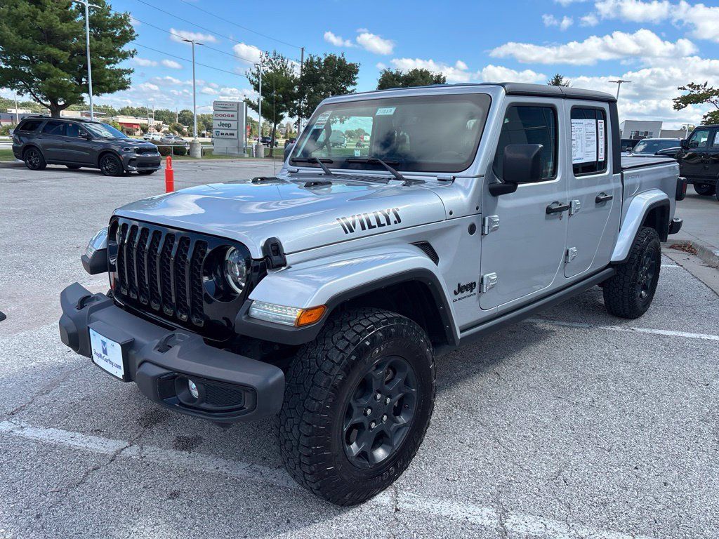 Used 2023 Jeep Gladiator Sport AWD/4WD image 4