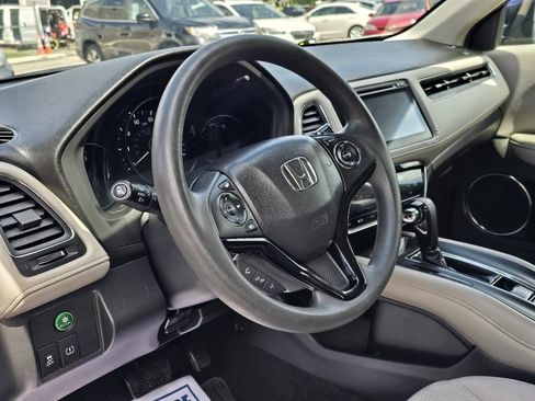 Used 2016 Honda HR-V EX image 25