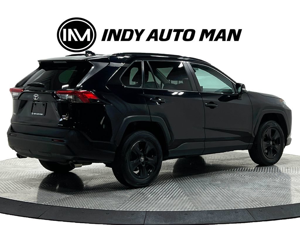 Used 2020 Toyota RAV4 XLE AWD/4WD image 4