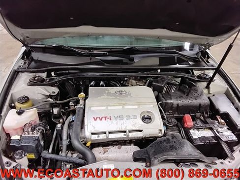 Used 2004 Toyota Solara SLE image 9