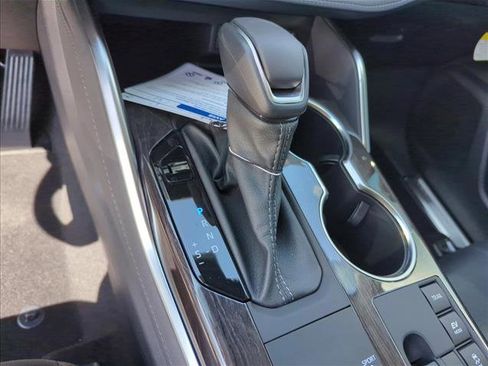 New 2026 Toyota Highlander Platinum AWD/4WD image 20