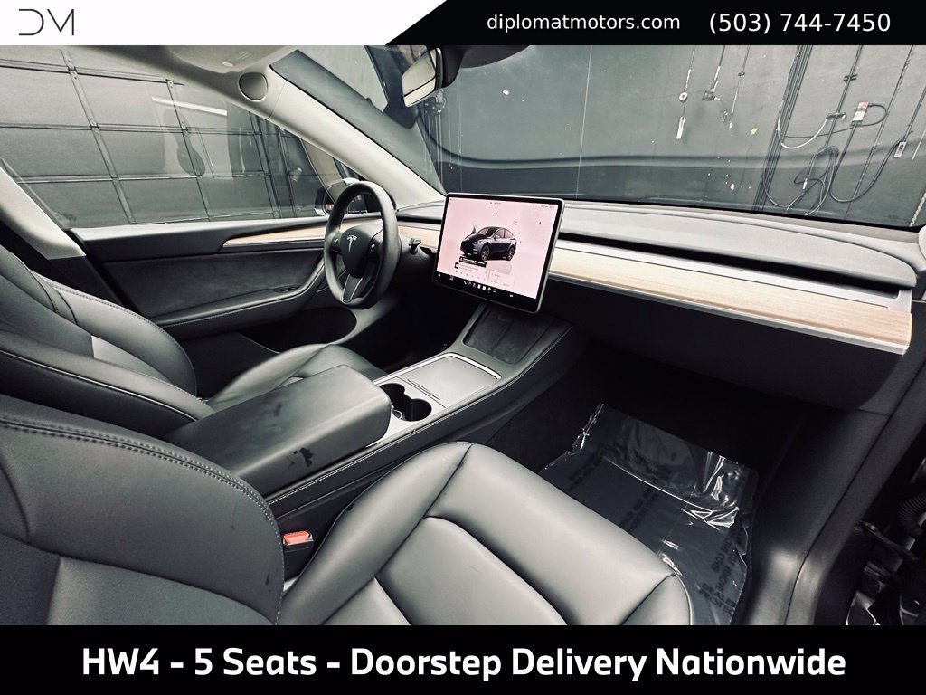 Used 2025 Tesla Model Y Long Range AWD/4WD image 20