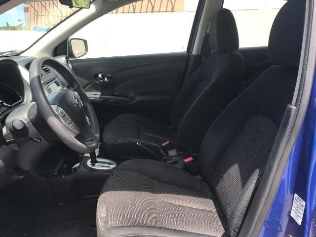 Used 2016 Nissan Versa SV FWD image 5