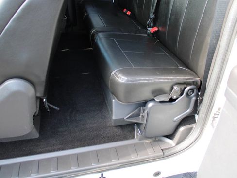 Used 2013 Ford F350 Lariat w/ Chrome Pkg AWD/4WD image 38
