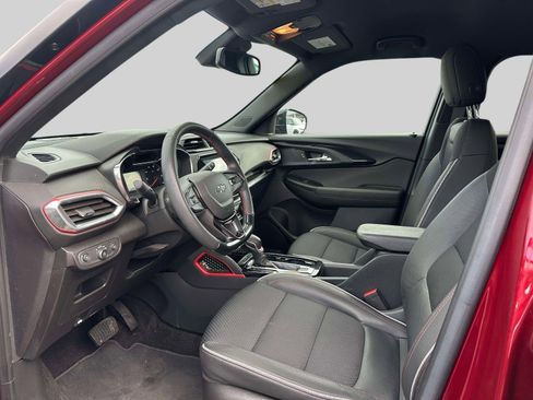 Certified 2023 Chevrolet TrailBlazer RS w/ Convenience Package image 13