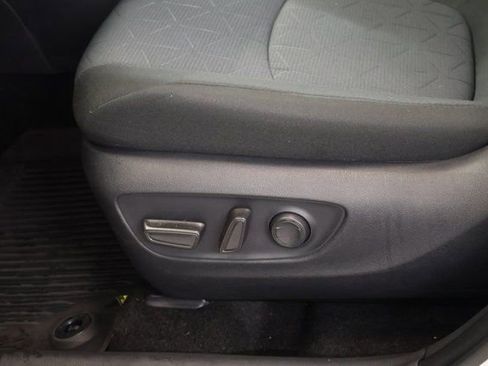 Used 2025 Toyota RAV4 XLE image 13