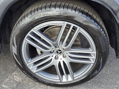 Used 2020 Mercedes-Benz GLS 450 4MATIC image 37