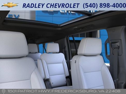 New 2026 Chevrolet Suburban Premier w/ Sun And Tow Package image 24
