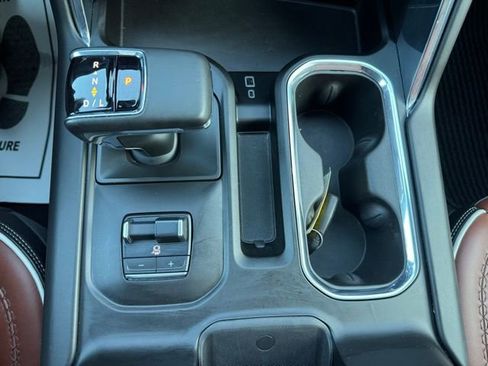 Used 2024 GMC Sierra 1500 Denali Ultimate image 39