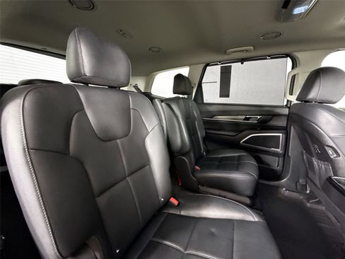Used 2021 Kia Telluride EX w/ EX Premium Package image 40
