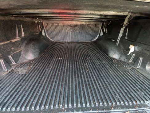 Used 2014 Ford F150 FX4 w/ Equipment Group 402A Luxury image 10