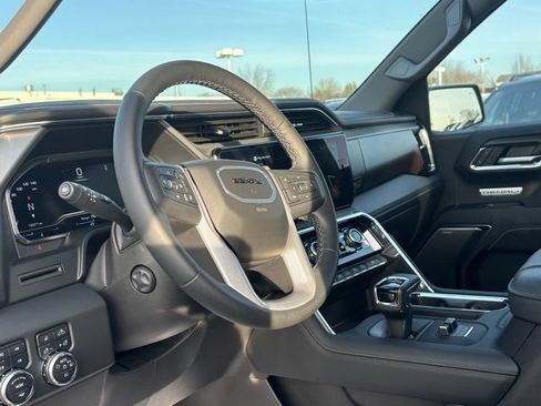 Certified 2024 GMC Sierra 1500 Denali image 13