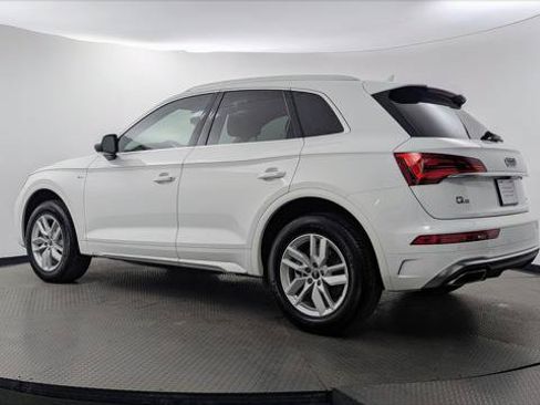 Used 2023 Audi Q5 2.0T Premium w/ Convenience Package AWD/4WD image 6