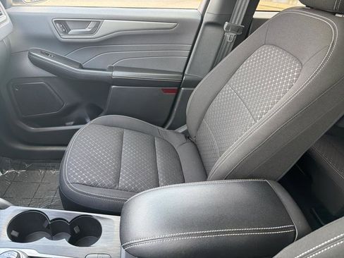 Used 2024 Ford Escape Active image 27