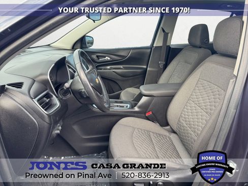 Used 2018 Chevrolet Equinox LT w/ Sun & Infotainment Package FWD image 9