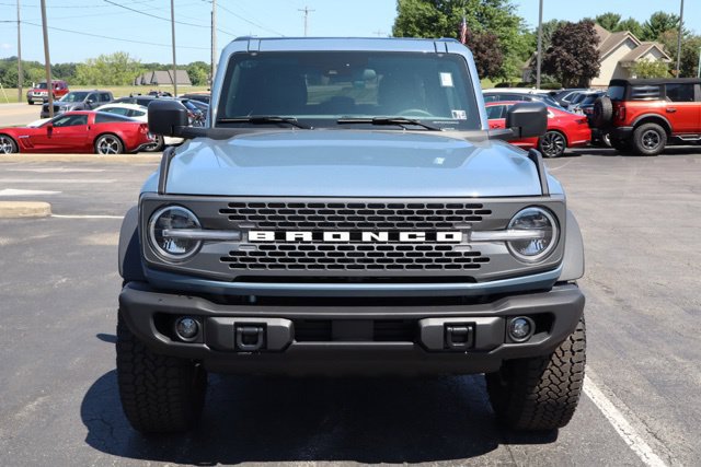 Used 2025 Ford Bronco Badlands w/ Sasquatch Package AWD/4WD image 15