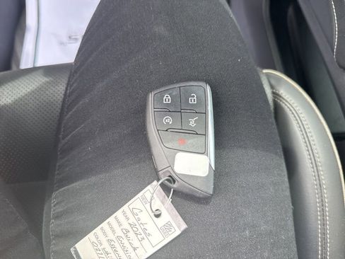 Used 2023 Buick Envision Essence FWD image 31