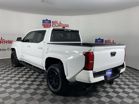 Used 2024 Toyota Tacoma SR5 RWD image 5
