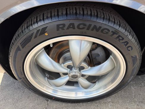 Used 2013 Dodge Challenger R/T Plus RWD image 17
