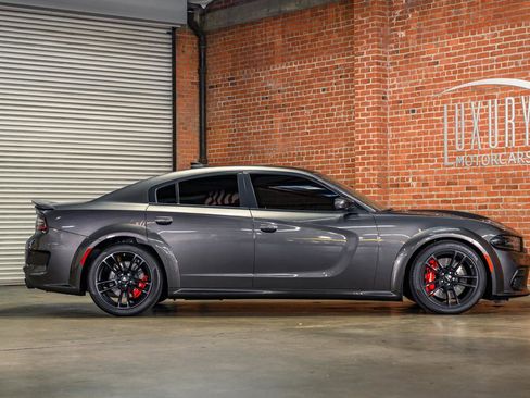 Used 2020 Dodge Charger SRT Hellcat w/ Harman/Kardon Audio Group RWD image 8
