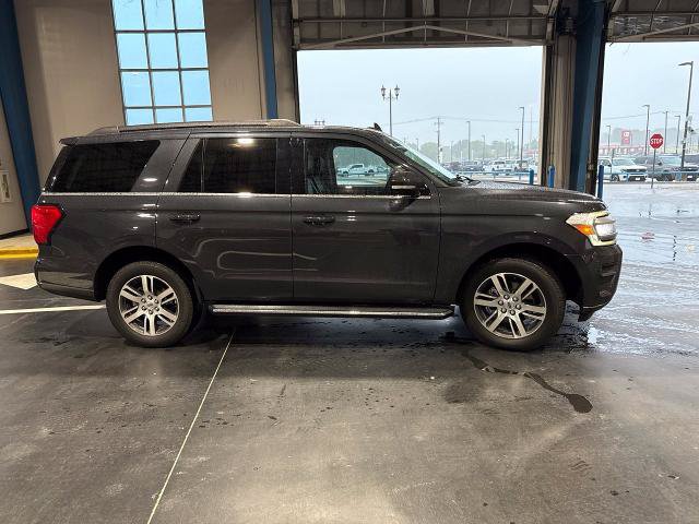 Certified 2022 Ford Expedition XLT RWD image 17