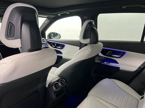 New 2026 Mercedes-Benz GLC 300 4MATIC image 19