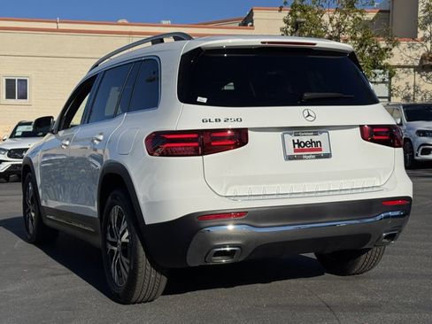 New 2026 Mercedes-Benz GLB 250 image 7