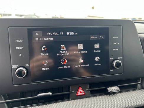 Used 2025 Kia Sportage LX FWD image 21