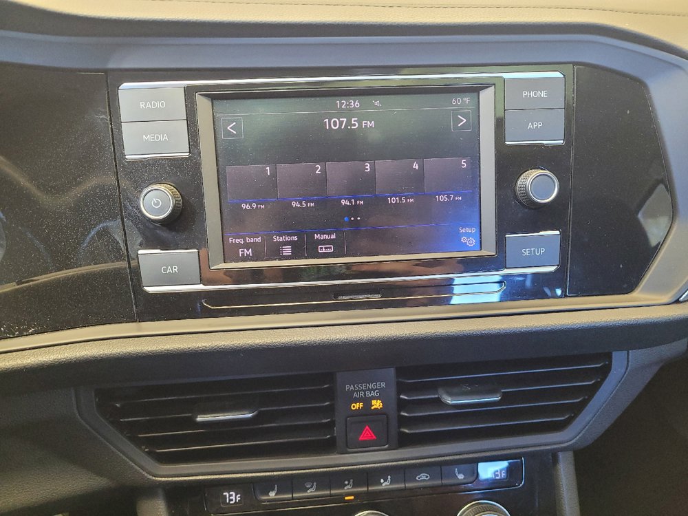 Used 2019 Volkswagen Jetta SE FWD image 25