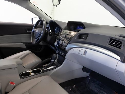 Used 2018 Acura ILX w/ Special Edition Package image 19