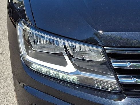 Used 2021 Volkswagen Tiguan S AWD/4WD image 9