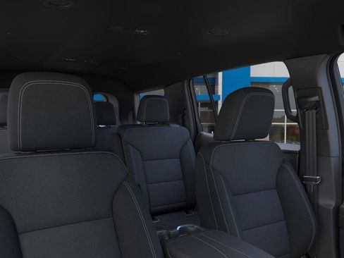 New 2026 Chevrolet Traverse LT w/ Driver Confidence Package image 24