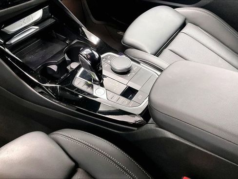 Used 2024 BMW X3 xDrive30i w/ Premium Package image 14