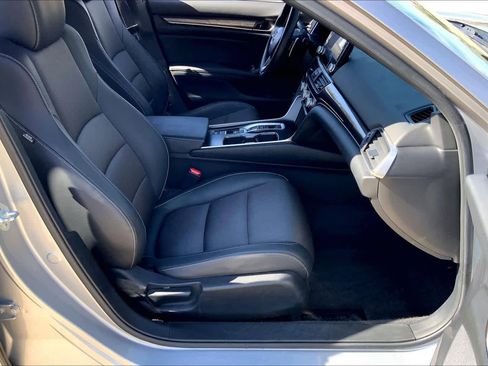 Used 2022 Honda Accord Sport image 8