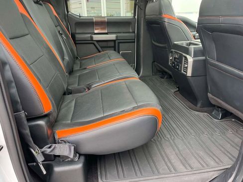 Used 2018 Ford F150 Raptor w/ Equipment Group 802A Luxury image 18