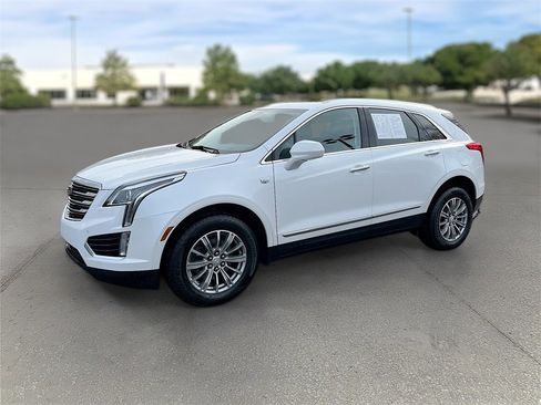 Used 2019 Cadillac XT5 Luxury image 33