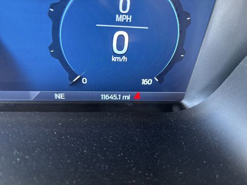 Used 2024 Ford F350 Lariat w/ Camper Package image 21